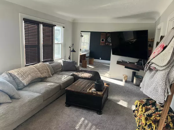 Hutchinson, MN 55350,740 Ash ST NE