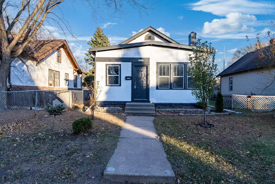 3246 Bryant AVE N, Minneapolis, MN 55412