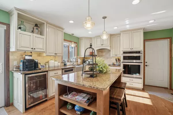 Saint Cloud, MN 56303,6046 18th ST N