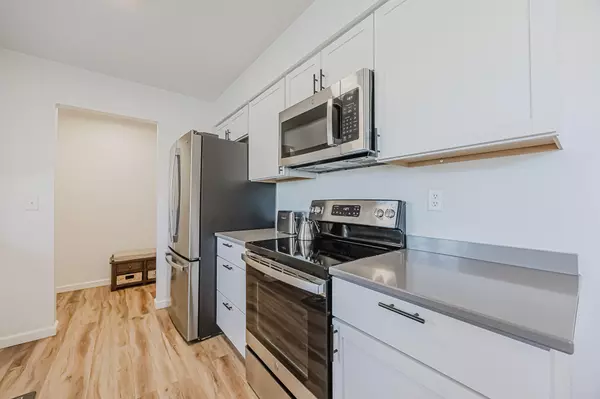 West Fargo, ND 58078,519 10th AVE E