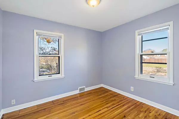 Minneapolis, MN 55417,5400 Nokomis AVE