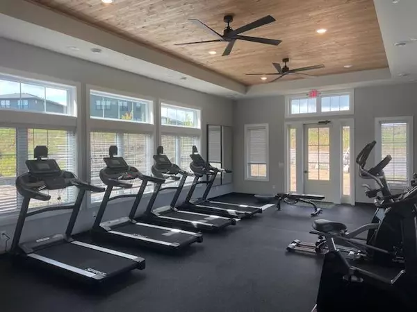 Victoria, MN 55318,5380 Robinwood CT