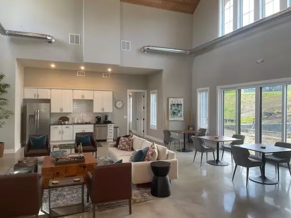 Victoria, MN 55318,5380 Robinwood CT