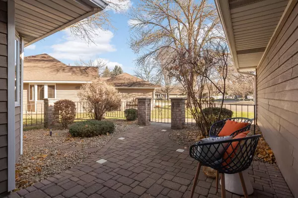 Shoreview, MN 55126,1089 Serene CT