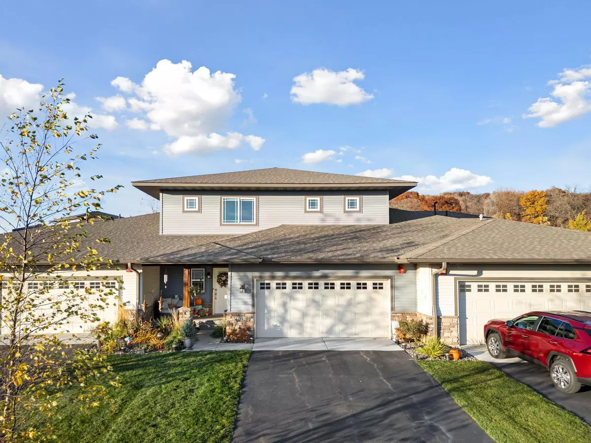 Carver, MN 55315,1102 Lorraine CT