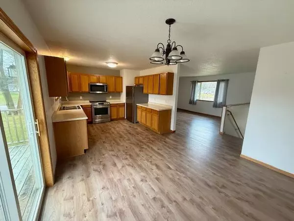 Little Falls, MN 56345,1007 4th Ave SW