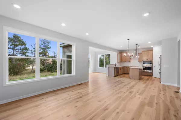 Minnetrista, MN 55331,6583 Bellflower DR