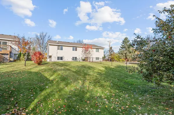 Albertville, MN 55301,6364 Kahler DR NE