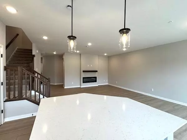 Eden Prairie, MN 55347,9256 Larimar TRL