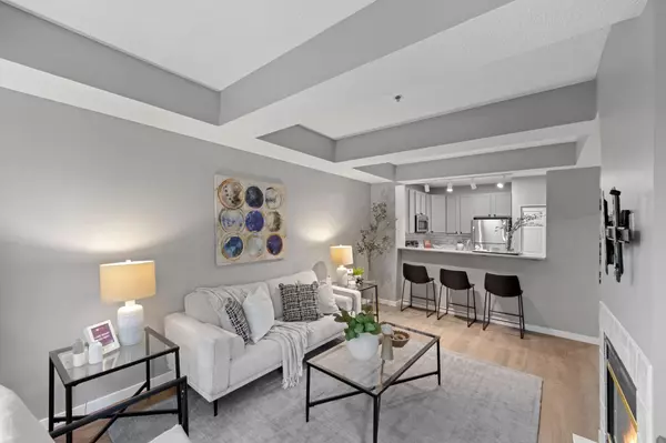 Minneapolis, MN 55401,645 N 1st ST #305