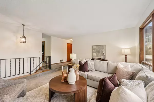 Fridley, MN 55432,6064 Woody LN NE