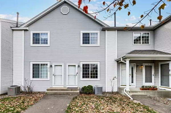 Eden Prairie, MN 55347,9121 Scarlet Globe DR