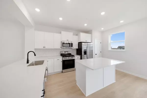 Minnetrista, MN 55331,6730 Wildflower WAY