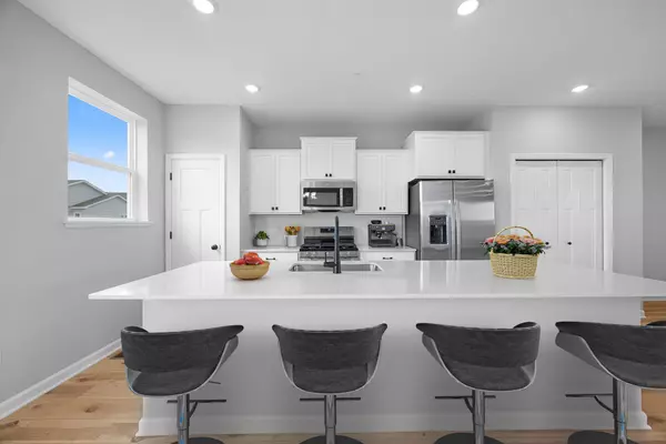 Minnetrista, MN 55331,6746 Wildflower WAY