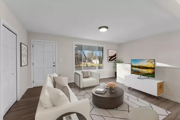 Cambridge, MN 55008,3070 Ivy ST S