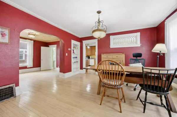 Fargo, ND 58102,901 3rd ST N