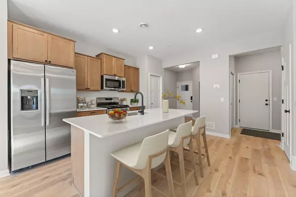 Minnetrista, MN 55331,4763 Switchgrass LN