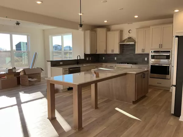 Minnetrista, MN 55331,6559 Bellflower DR