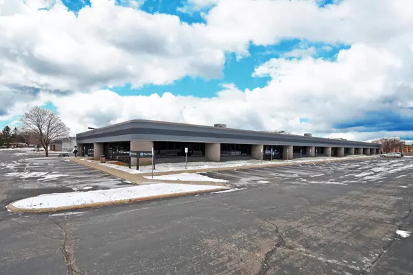 800 5th ST S, Hopkins, MN 55343