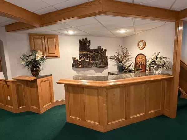 Plymouth, MN 55442,5415 Teakwood LN N