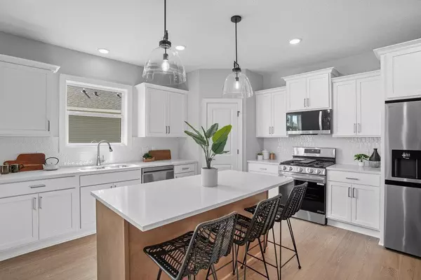 Elko New Market, MN 55020,9815 Pinehurst DR