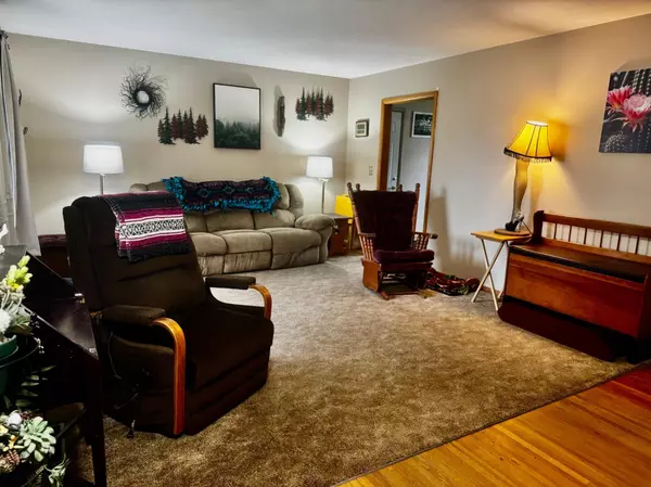 Fargo, ND 58103,1834 14 1/2 ST S