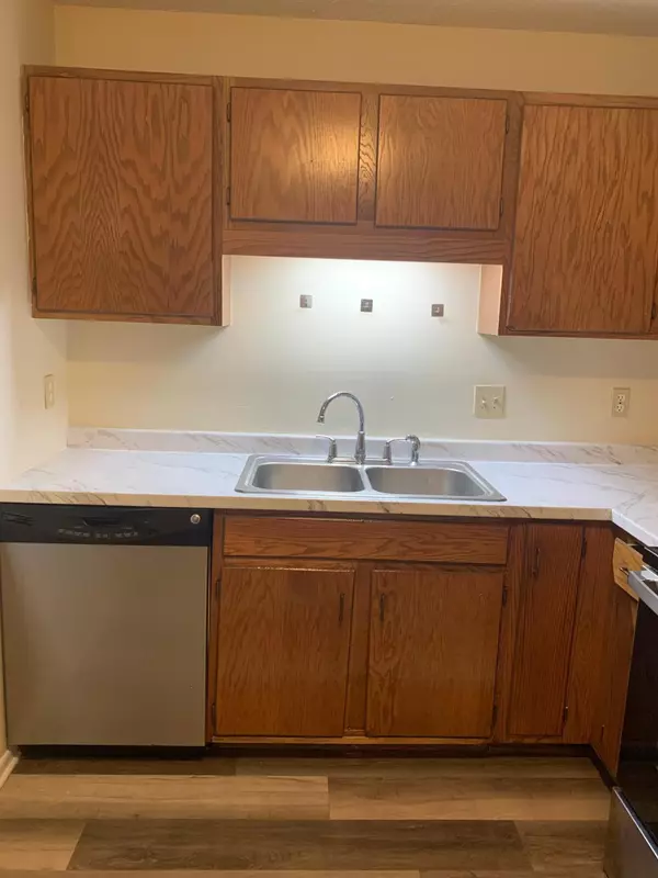 Minneapolis, MN 55412,3600 Penn AVE N #108