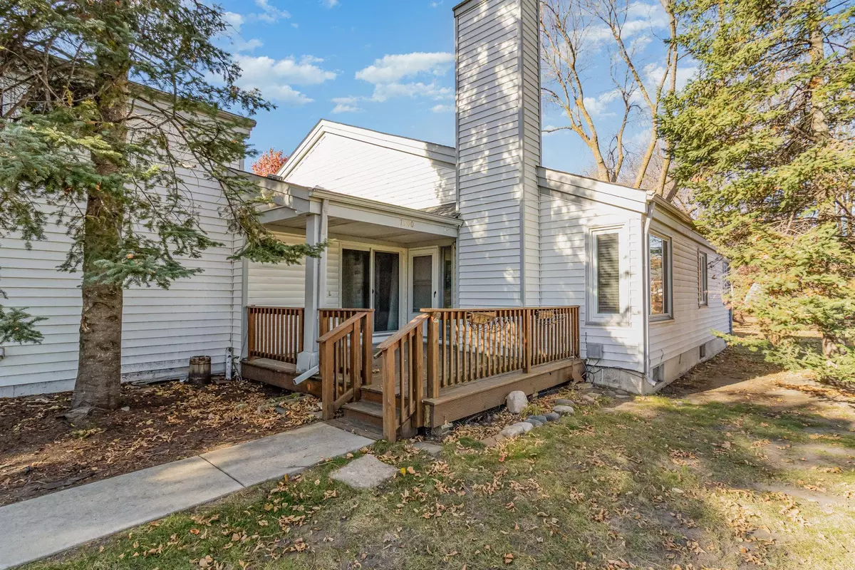 Bloomington, MN 55438,7500 Landau DR