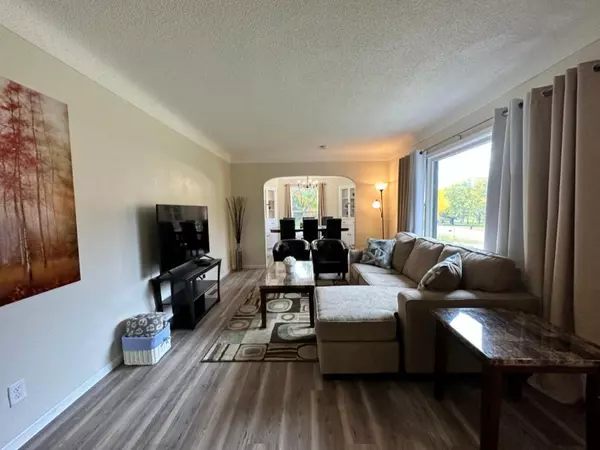 Fridley, MN 55432,6061 Central AVE NE