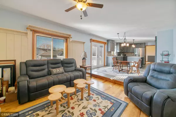 Oakdale, MN 55128,2610 Hydram AVE N