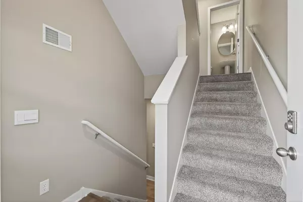 Cottage Grove, MN 55016,6612 Hinterland TRL S