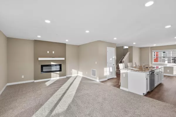 Cottage Grove, MN 55016,6612 Hinterland TRL S