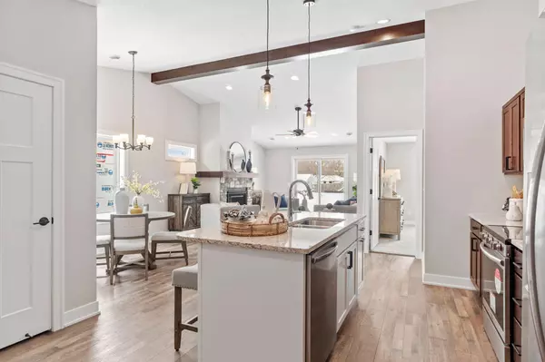 North Saint Paul, MN 55109,2654 Delaware AVE