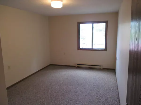 Olivia, MN 56277,701 N 7th ST #107