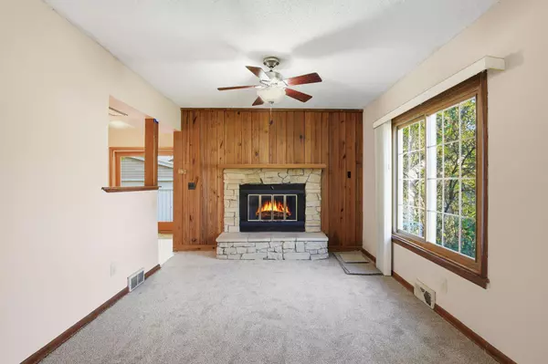 Saint Paul, MN 55103,1047 JAMESON STEET