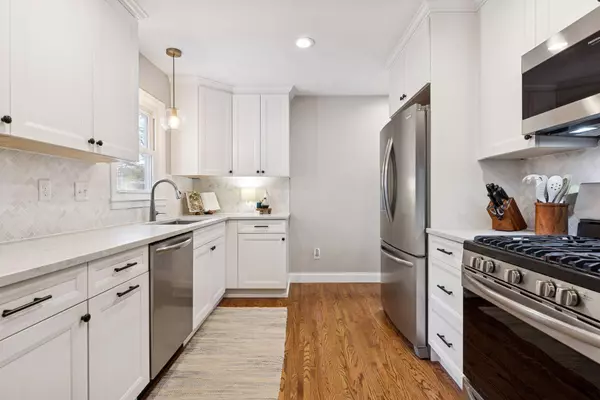 Minneapolis, MN 55410,5809 Upton AVE S