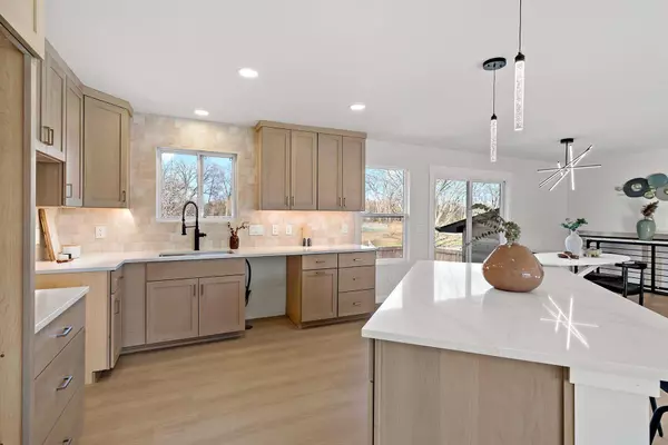 Brooklyn Park, MN 55444,8028 Morgan CIR N