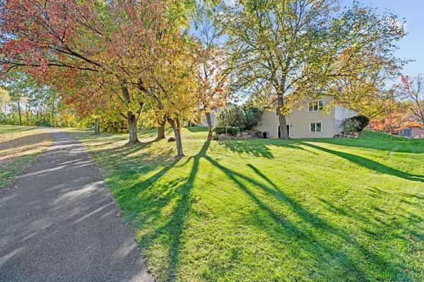 Maple Grove, MN 55311,7720 Niagara LN N