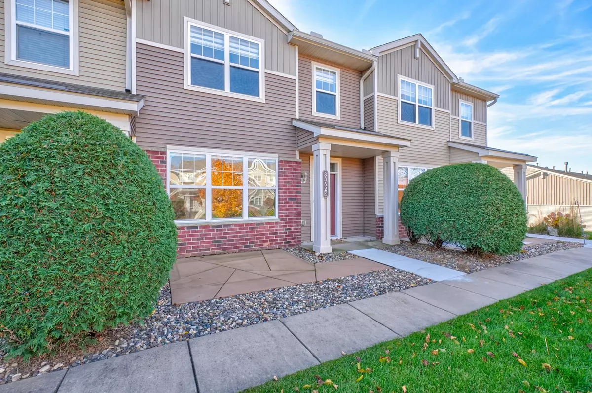 Woodbury, MN 55129,3352 Hazel TRL #E
