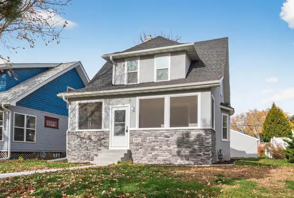 Saint Paul, MN 55104,1271 Seminary AVE