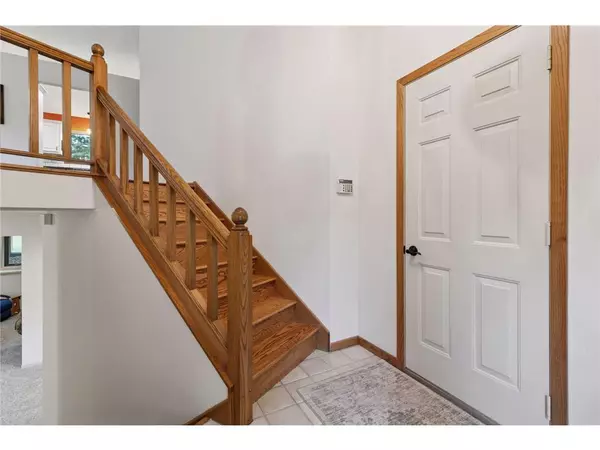 Eagan, MN 55123,796 Sunset DR