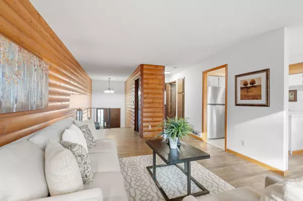 Apple Valley, MN 55124,13573 Everton AVE