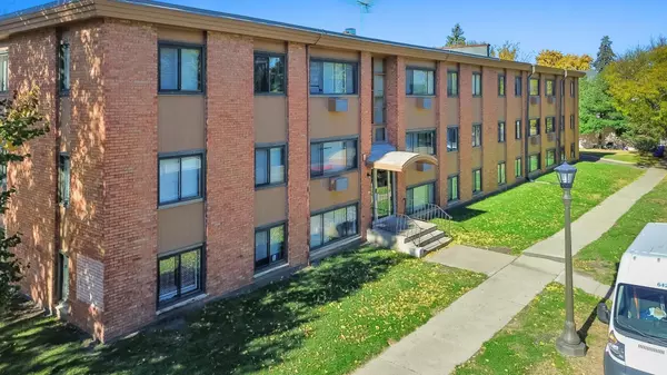 Saint Paul, MN 55107,729 Oakdale AVE