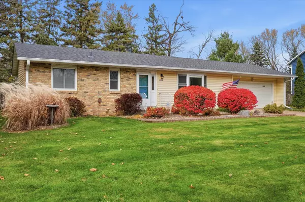 Stillwater, MN 55082,2410 Oakridge RD