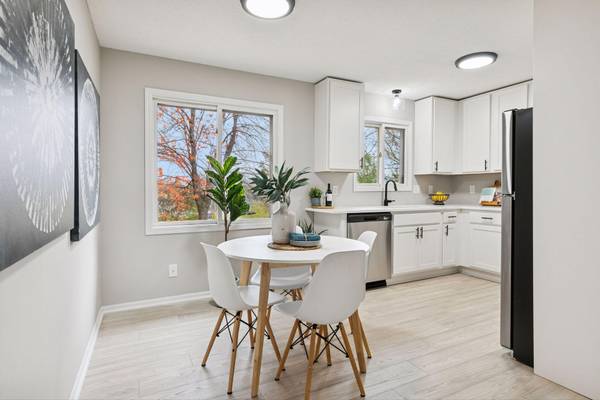 612 11th AVE E, Shakopee, MN 55379