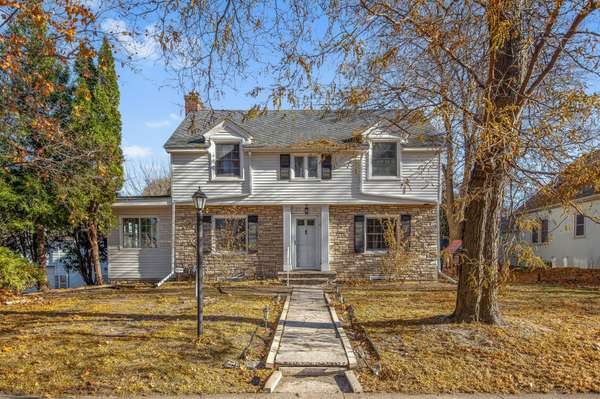 2732 Zenith AVE N, Robbinsdale, MN 55422