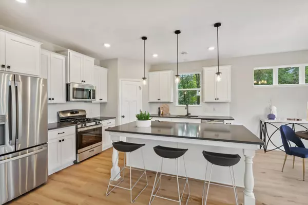 Shakopee, MN 55379,3854 Wren AVE