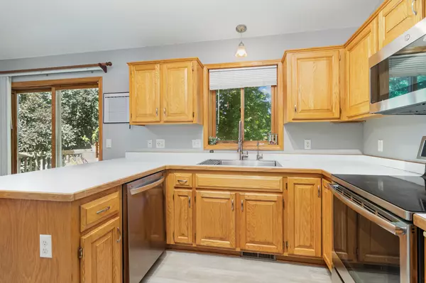 Victoria, MN 55386,8345 Grace CT