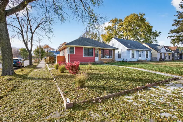 Minneapolis, MN 55417,5756 25th AVE S