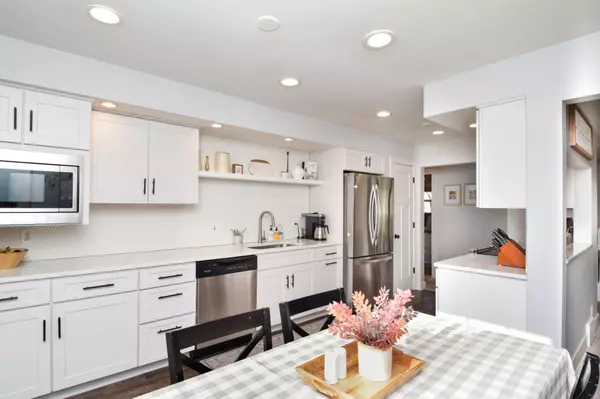 New Hope, MN 55428,7607 53rd AVE N